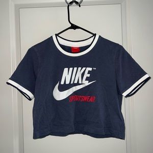 nike crop